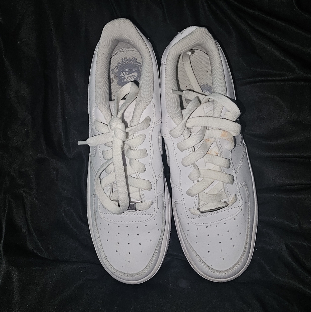 Air Force One size 6.5 BOYS